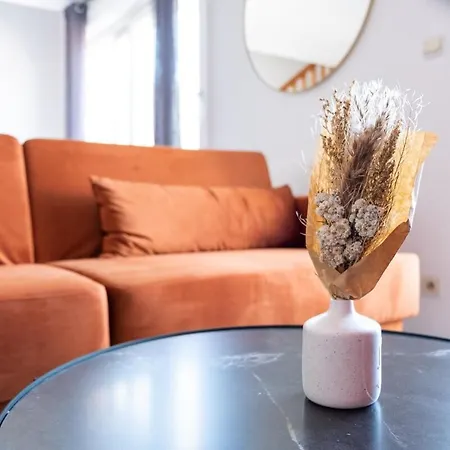 Oiqia Saint Martin ~ Duplex 3 Avec Balcon Apartman Périgueux