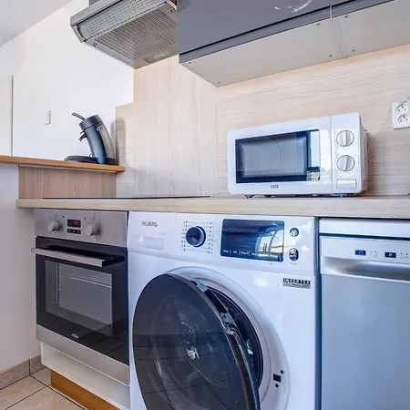 Oiqia Saint Martin ~ Duplex 3 Avec Balcon *